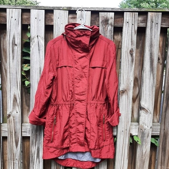 G.E.T. Red Hooded Trench Coat Lightweight Zip Up Jacket Toll-Tab Sleeve - Picture 16 of 16